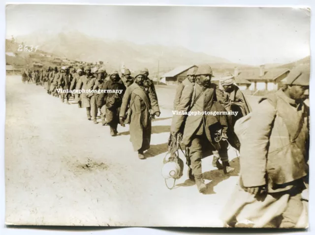 G1317 Foto WK1 Türkei  Türkische Soldaten auf dem Weg zur Station der Bagdadbahn