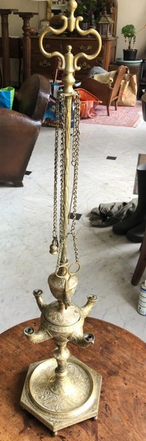 Objets en cuivre et laiton artisanaux : déco orientale et raffinée