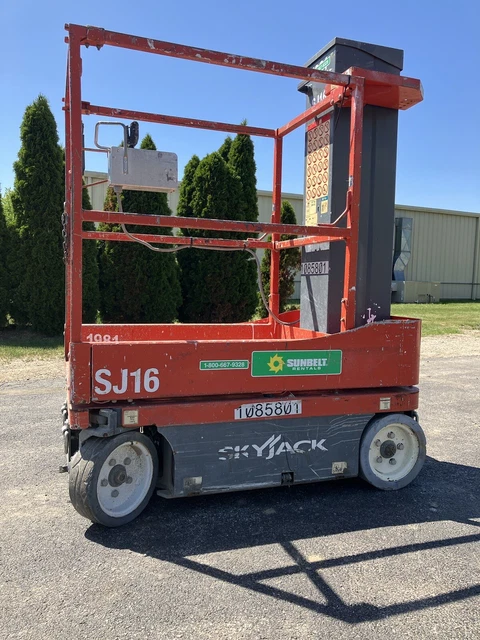 2015 Skyjack Sj16 16’ Electric Runabout Scissor Vertical Mast Drivable Man Lift