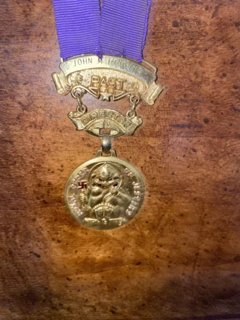 1968 Freemason Masonic Royal Order Of Jesters Past Director Biliken Medal