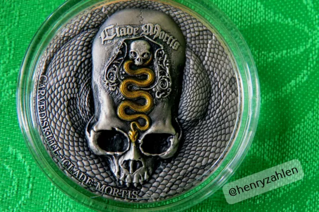 "Carved Skull Clade Mortis"   1 oz Silbermünze      2018 Kamerun