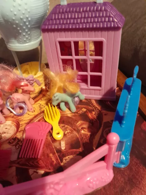 bundle of vintage my little pony g2 playsets and figures 2