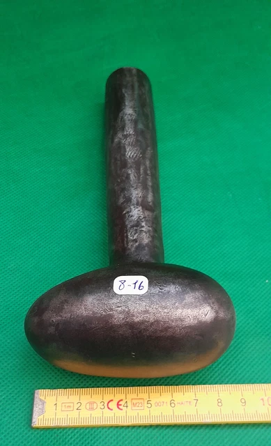 Tas De Carrossier Ancien Plat Semelle Ou Savonnette Acier 1,128 Kg