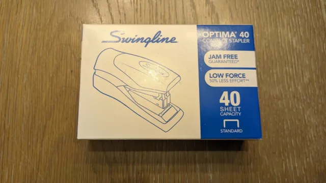 Swingline Optima 40 Compact Stapler Half Strip 40-Sheet Capacity