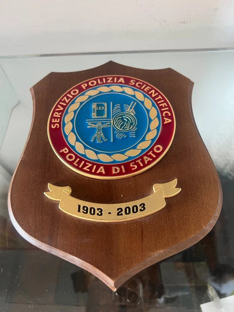 Polizia Di Stato SCIENTIFICA crest scudo legno vintage metallo  1903- 2003 RARO