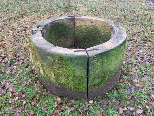 Historischer Brunnenring aus Sandstein Naturstein 3