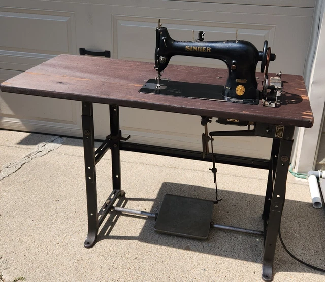 SINGER SEWING MACHINE 3115 Simanco Industrial Table Leather Upholstery