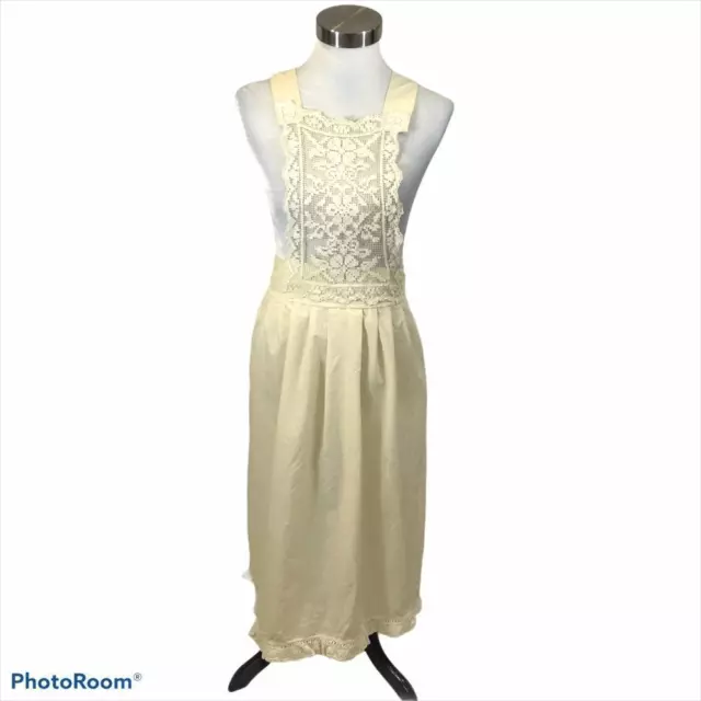 Vintage Ivory Cottage Core Prairie Core Pinafore