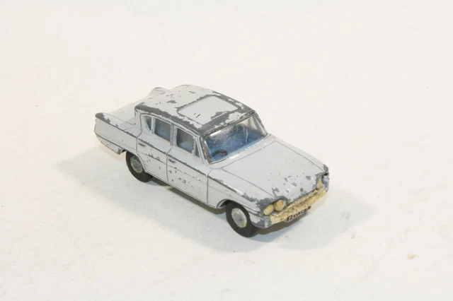 TRIANG SPOT ON 259 FORD CONSUL CLASSIC ( 421 ) £90.00 - PicClick UK
