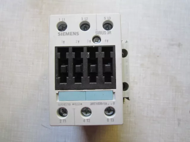 Schütz Siemens 3RT1035 mit 3RH1921