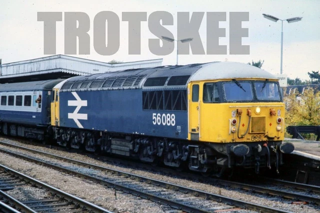 35mm Slide BR British Railways Diesel Loco Class 56 56088 Leamington Spa 1984
