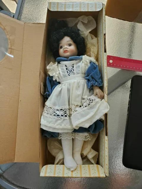 Seymour Mann Connoisseur Collection Porcelain Doll 383 African American 1983 NIB