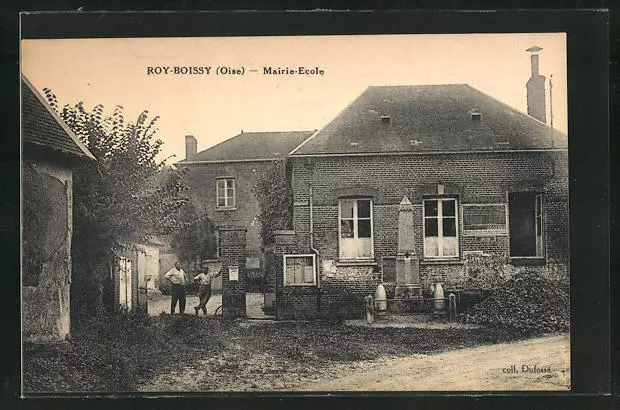CPA Roy-Boissy, Mairie-Ecole