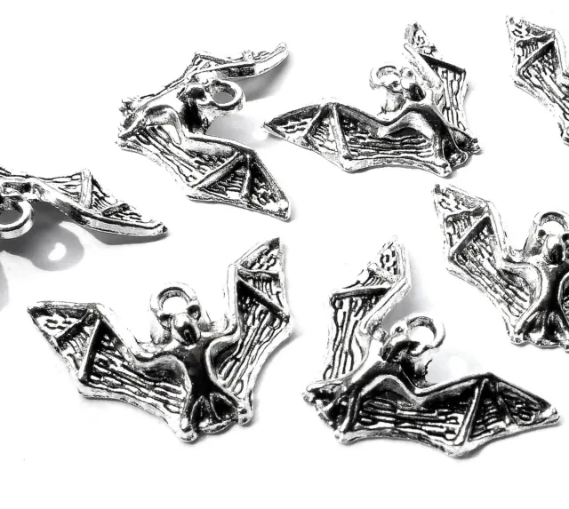 10 Flying Bat Charms Pendants 23mm Silver Metal Craft Jewellery Gothic Halloween