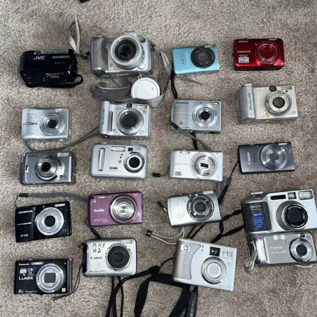 Lot of 20 Cameras Canon/Olympus/Kodak/Fujifilm/JVC FOR PARTS/NOT WORKING ONLY