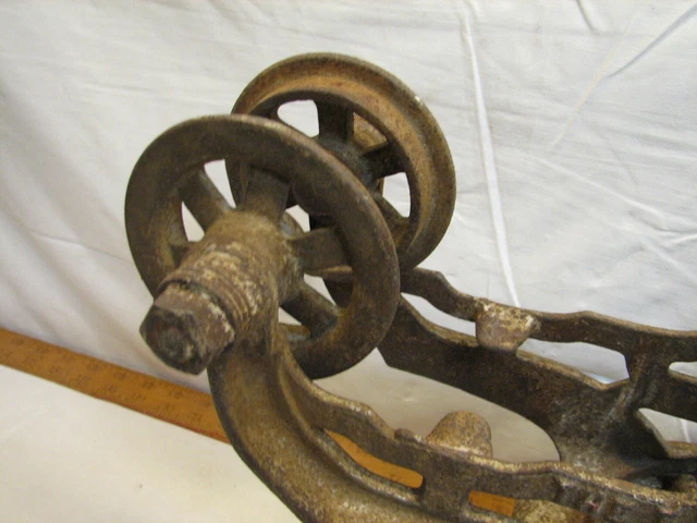 Vintage Myers Unloader Hay Trolley Pulley Farm Barn Architectural Iron Ashland C 8