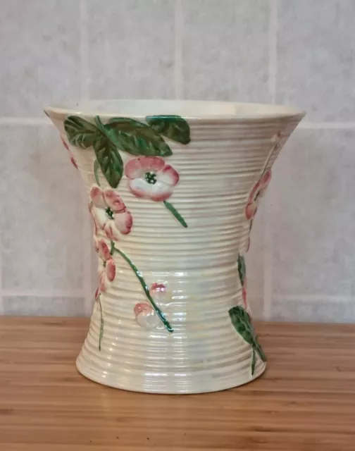 Maling Lustre Ware Vase Apple Blossom 16cm 3