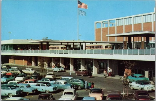 1950s DETROIT, Michigan Advertising Postcard NORTHLAND SHOPPING CENTER Mall View