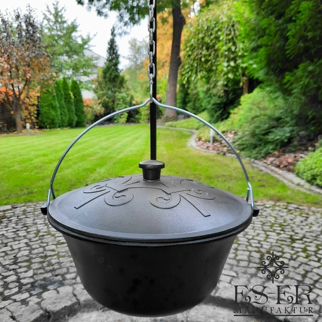 Ungarischer Gusseisen Gulaschkessel 10.5l mit Deckel, Dreibein und Kurbel ES-ER 2
