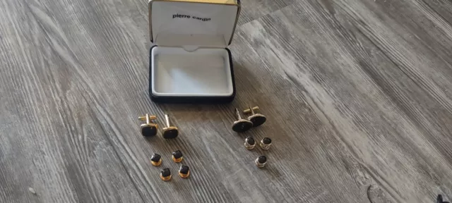 Pierre Cardin Cuff Links & Studs Oval, Square  Onyx Gold Tone With Box