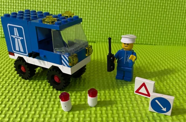 Lego Set 6653 Highway Emergency Van Highway Maintenance Truck Great Condition