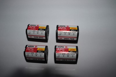 2 Pellicole scadute 24+3 x 36 mm Agfa Color Agfa N 