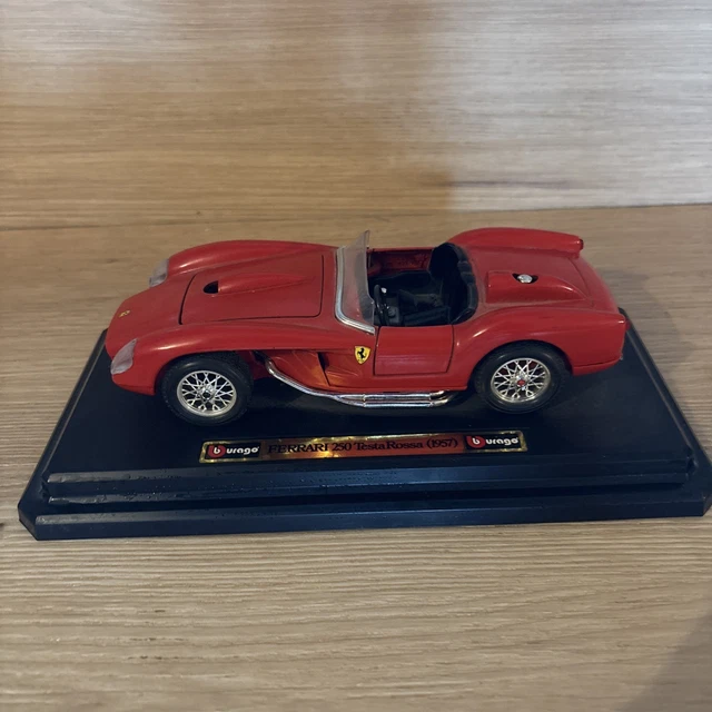 Burago 1/18 Ferrari Testa Rossa Le Mans 1957 (Nuovo e nell'imballaggio