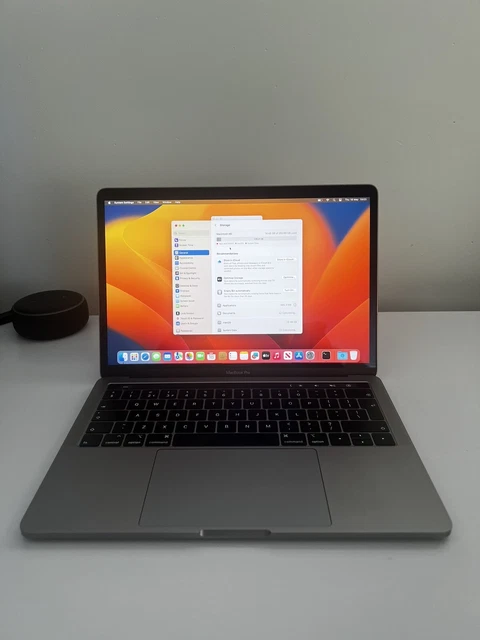 MacBook Pro - A1989 - i7-8559U - 16GB RAM - 256GB SSD - 13.3” - 2018 - (1)