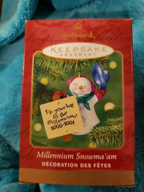 Hallmark 2000 Millennium Snowma'am Keepsake Christmas Ornament lady snowman