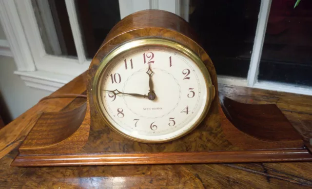Vintage Seth Thomas Staunton 2E Electric Mantle Clock - Read Description