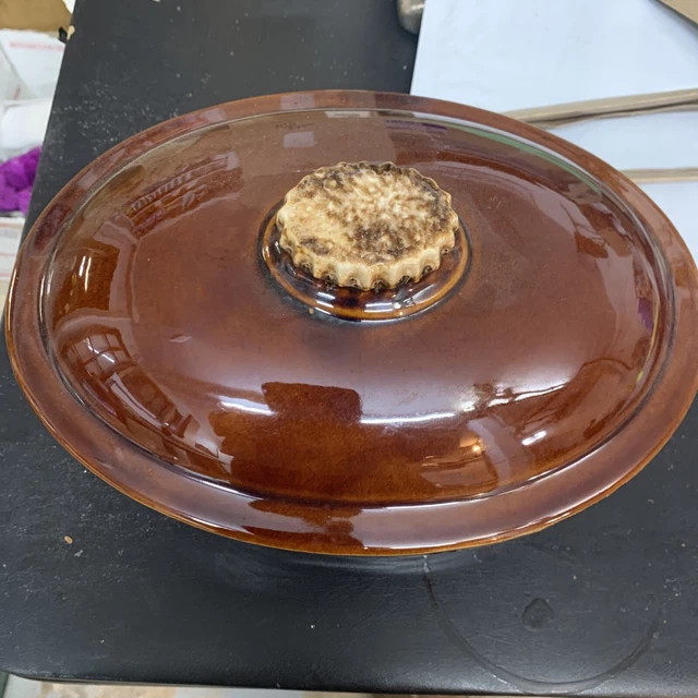 Vintage Hull Pottery Brown Drip Glaze Casserole Dish/Serving Dish Oven Proof USA