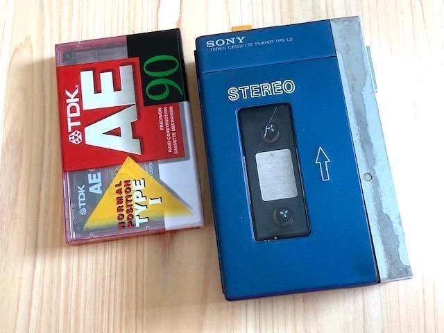 SONY WALKMAN WM-FX40 Lettore Cassette e radio Vintage EUR 20,00 SONY WALKMAN WM-FX40 Lettore Cassette e radio Vintage EUR 20,00