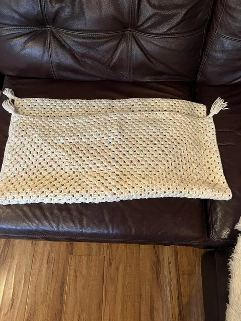 BEAUTIFUL NEW HANDMADE CROCHET BABY BLANKET/AFGHAN PASTEL 33x34 Perfect