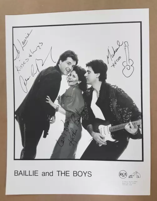 Baillie and The Boys Autograph Photo 8x10 Musician Signed star