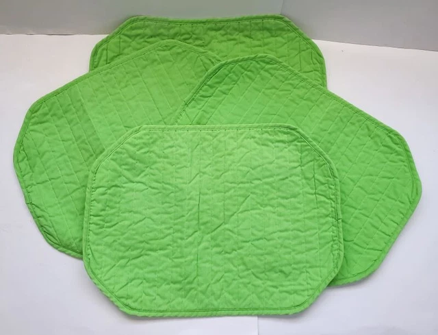Lote de 4 colocaciones verdes acolchadas rectangulares de doble capa de algodón de 18"" x 13"" usadas