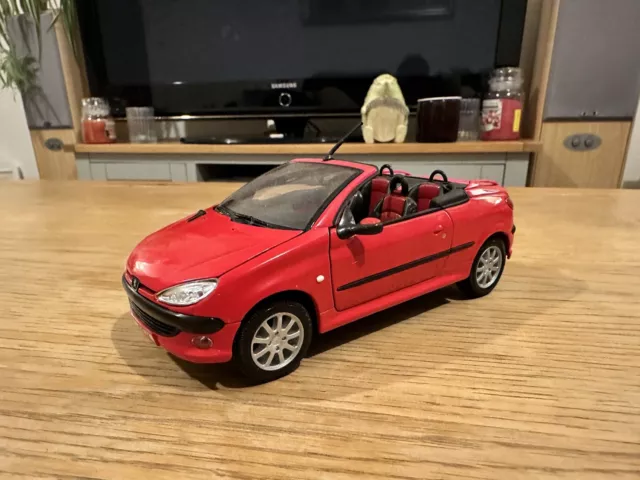 1/24 Peugeot 206 CC "Coupe Cabriolet" Red 2001 Welly