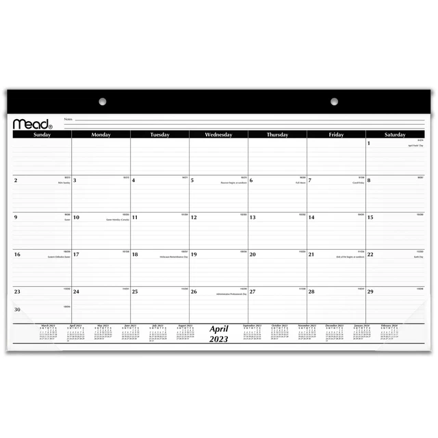 MEAD BASIC ACADEMIC 20222024 Monthly Desk Pad Calendar Compact 17 34 x