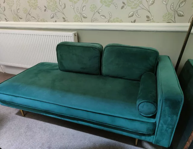 Green Chaise Longue Sofa - Collection Wirral CH43