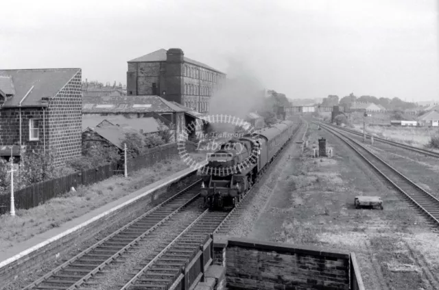 PHOTO  BR British Railways Steam Locomotive Class LMS 5MT 44694 Bramley 1966