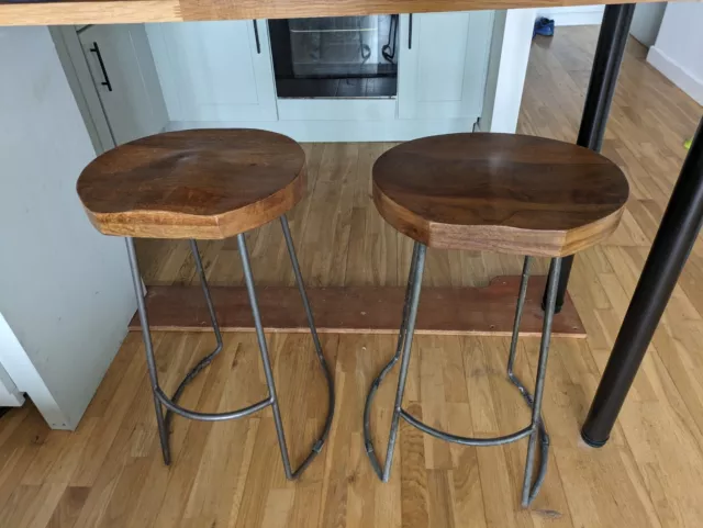 Breakfast bar stools.. chunky, heavy sturdy stools