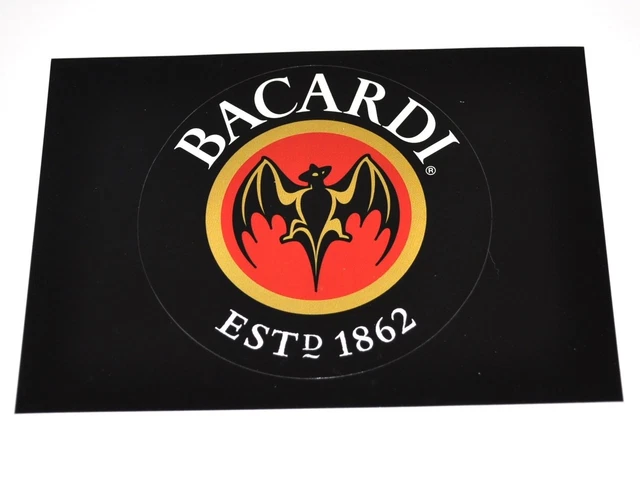 Drapeau Bacardi Racing USA – Grande Bannière Blanche Avec Logo Chauve-souris