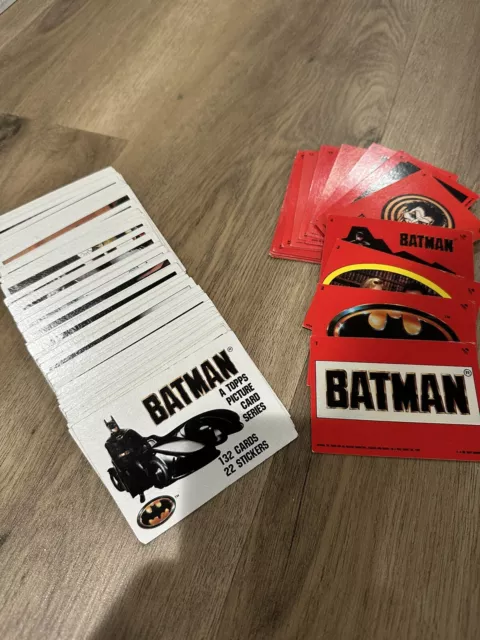 BATMAN 1989 TOPPS SERIES 1 COMPLETE SET 1-132 + 19 of the 22 STICKERS 153 Lot