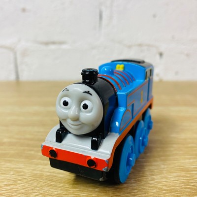 motorised wooden thomas trains