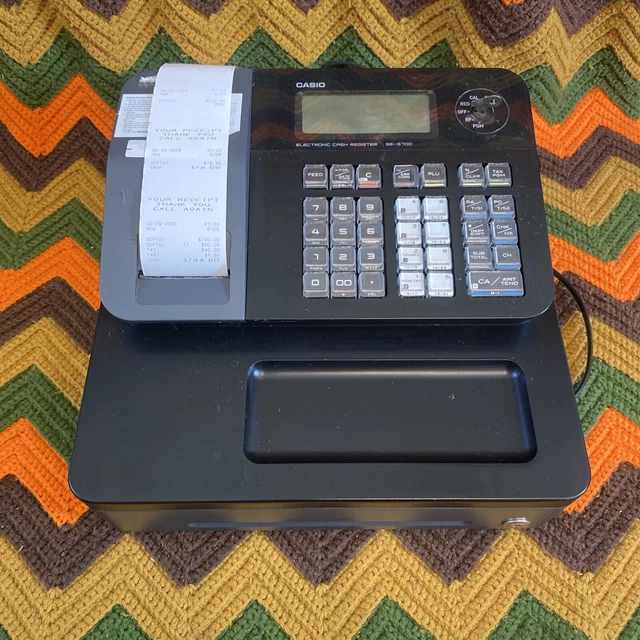 CASIO SES700 ELECTRONIC Cash Register, Blackno drawer key but woks