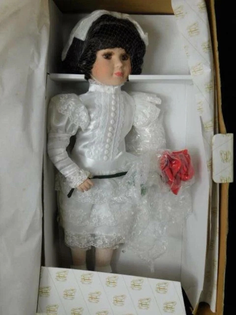 Vintage Heritage Signature Collection Porcelain Rose Doll #12354 W/COA 16”