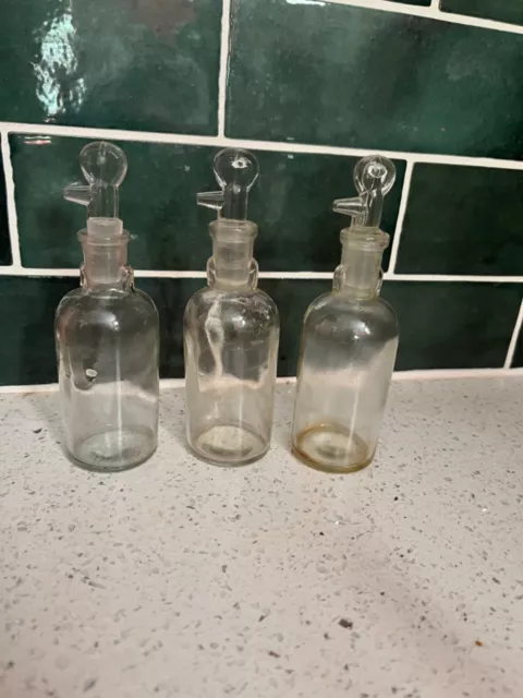 Set Of 3 Glass Apothecary Chemist Bottles With Drip Stopper Ground Glass