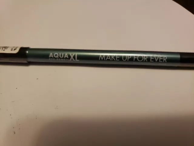 Aqua Xl Make Up forever I 32