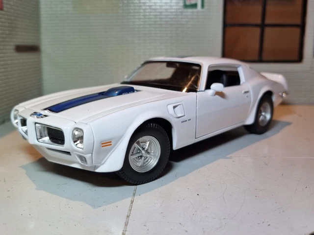 WELLY WE12566BK Masstab: 1/18 | PONTIAC FIREBIRD TRANS-AM 455 H.O