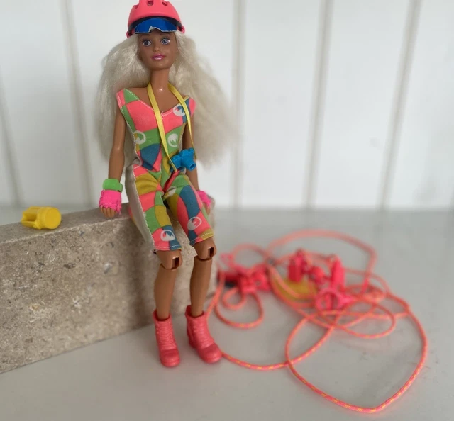Lot 5 accessoires Sindy Climbing Mountain Fun (1994