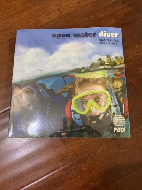 PADI Open Water Diver Manual and dive Planner Chinese Version 潜水员手册，计划表 中文版